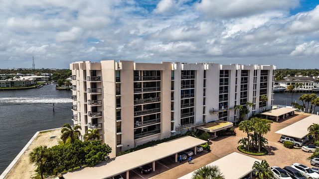 2697 N Ocean Boulevard F-501, Boca Raton, FL 33431