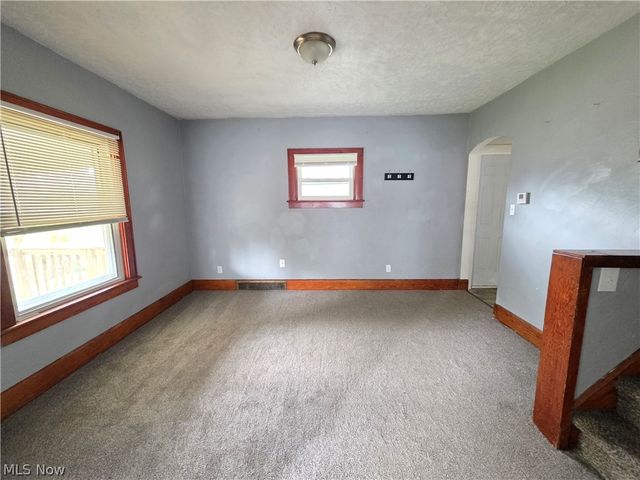 1339 Vane Avenue, Akron, OH 44310