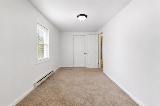 21 Golf St, Fairhaven, MA 02719