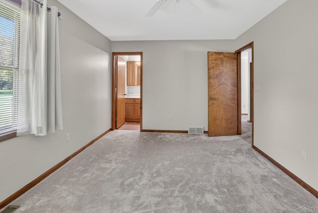 385 S Orr Road, Hemlock, MI 48626