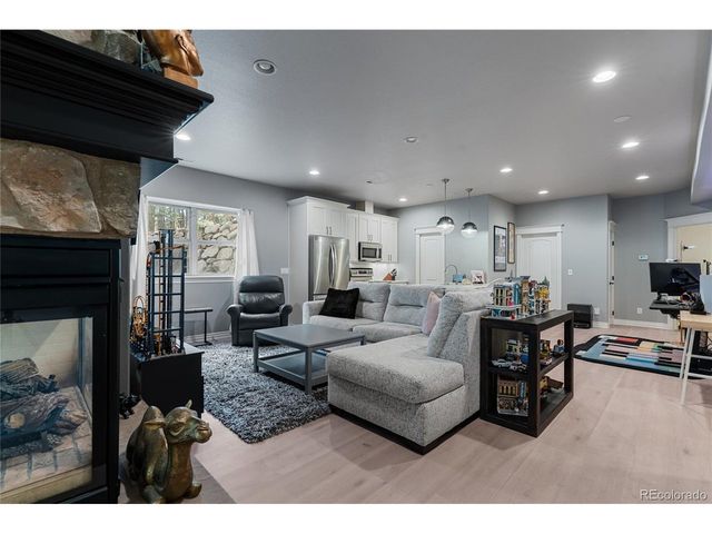 17895 Queensmere Dr, Monument, CO 80132