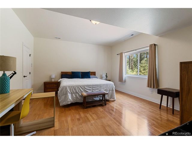 17895 Queensmere Dr, Monument, CO 80132