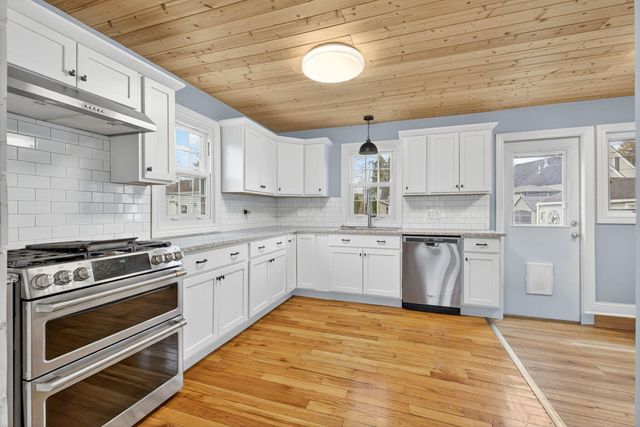 934 Davis Avenue, Newark, OH 43055