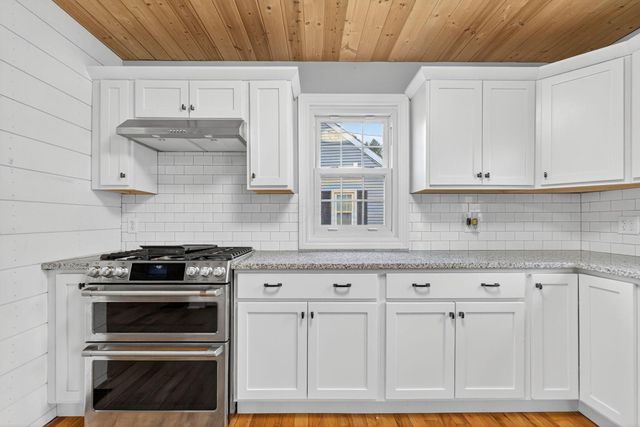 934 Davis Avenue, Newark, OH 43055