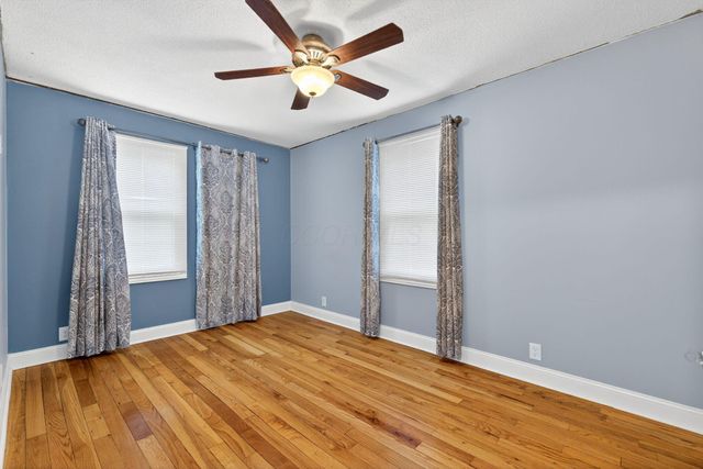 934 Davis Avenue, Newark, OH 43055