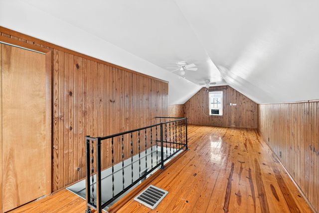 934 Davis Avenue, Newark, OH 43055