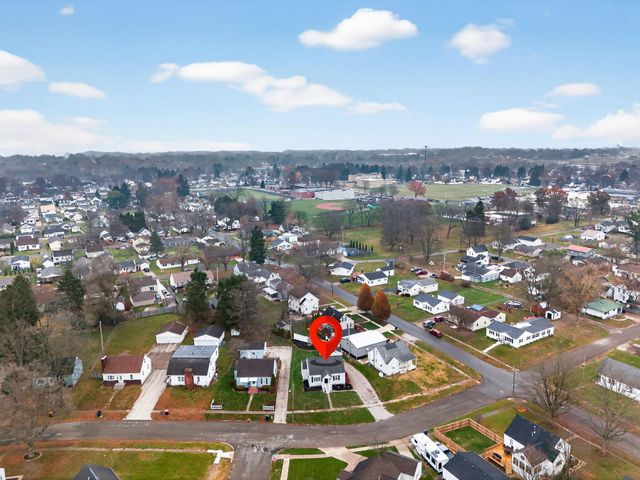 934 Davis Avenue, Newark, OH 43055