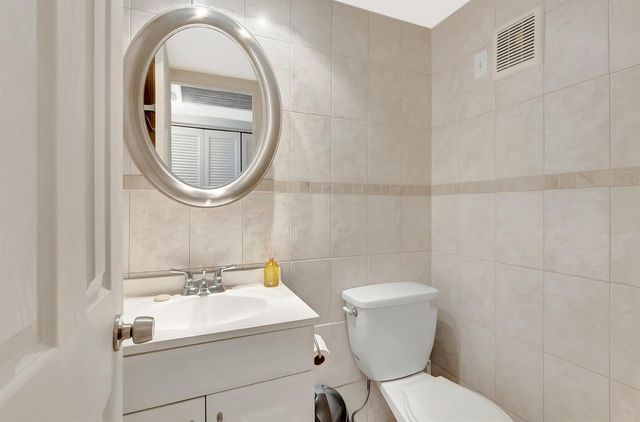 2043 Cambridge C, Deerfield Beach, FL 33442