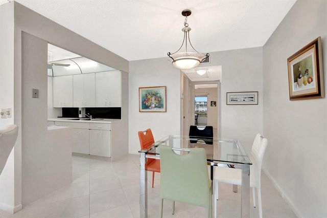 2043 Cambridge C, Deerfield Beach, FL 33442