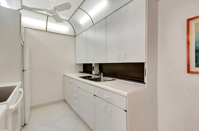 2043 Cambridge C, Deerfield Beach, FL 33442