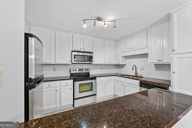 1468 Briarwood Road NE 402, Atlanta, GA 30319