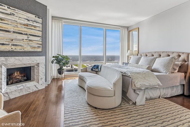 401 N Wabash Avenue 54E, Chicago, IL 60611