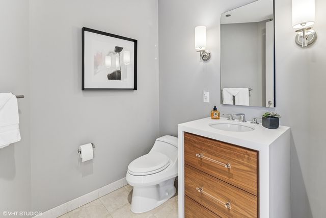 401 N Wabash Avenue 54E, Chicago, IL 60611