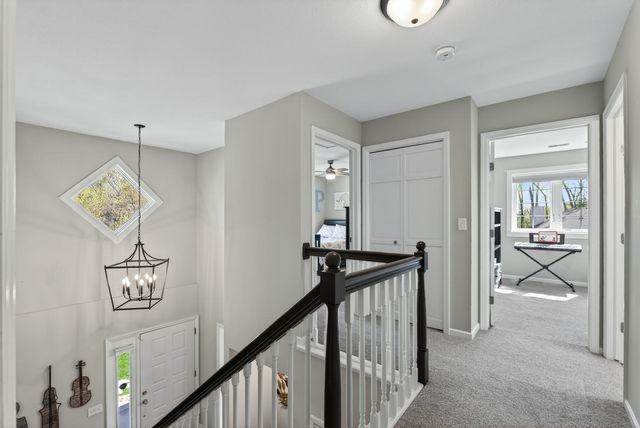 1289 Castle Court, Golden Valley, MN 55427