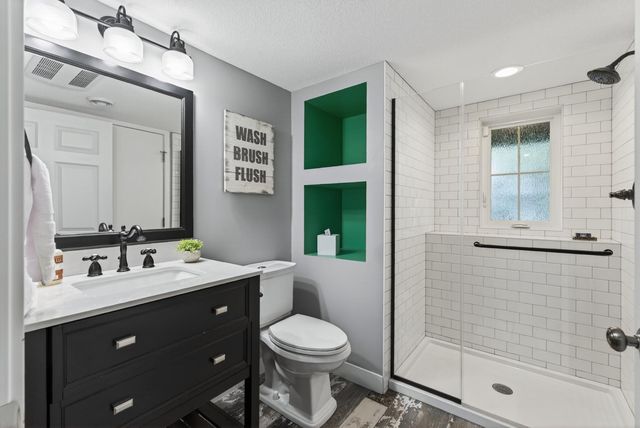 1289 Castle Court, Golden Valley, MN 55427
