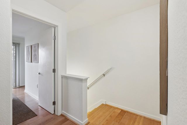 1511 Jefferson St Unit TH11, Oakland, CA 94612