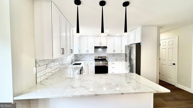 417 Hillcrest Common, Canton, GA 30115