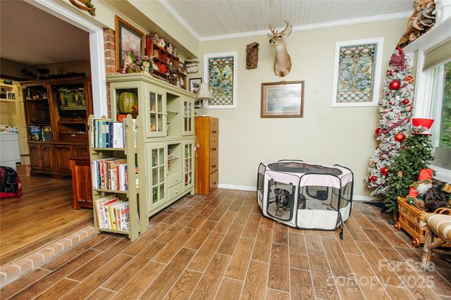 100 Wolf Shoals Drive, Hendersonville, NC 28739