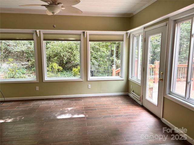 100 Wolf Shoals Drive, Hendersonville, NC 28739