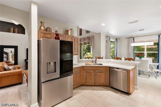 6561 Autumn Woods BLVD, Naples, FL 34109