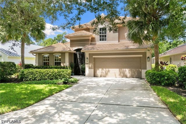 6561 Autumn Woods BLVD, Naples, FL 34109