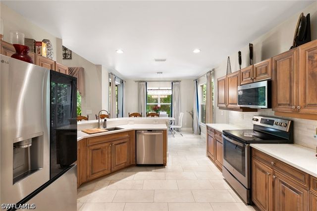 6561 Autumn Woods BLVD, Naples, FL 34109