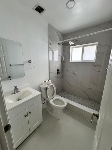 4941 SW 27th Avenue 1-2, Dania Beach, FL 33312