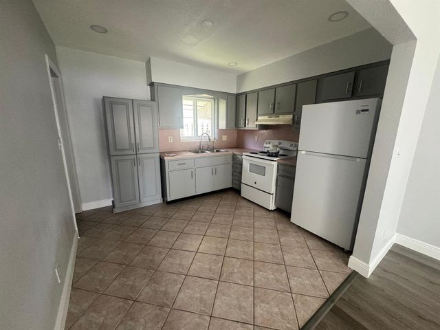4941 SW 27th Avenue 1-2, Dania Beach, FL 33312