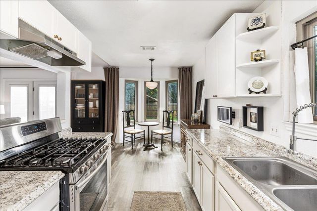 2111 Elder PL, Round Rock, TX 78664