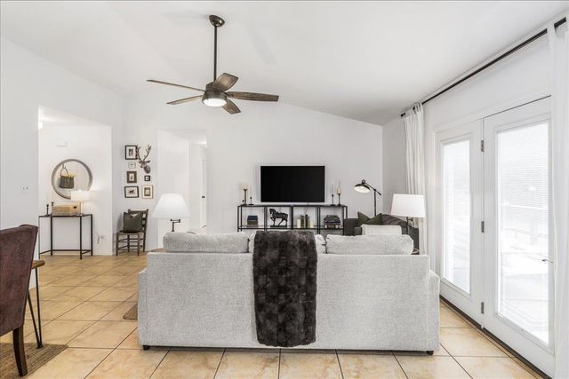 2111 Elder PL, Round Rock, TX 78664