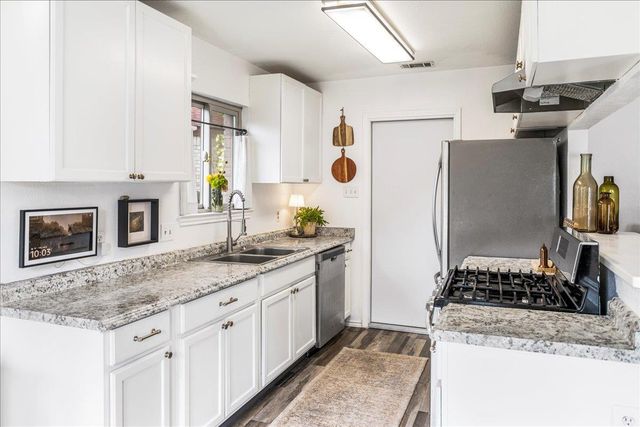 2111 Elder PL, Round Rock, TX 78664