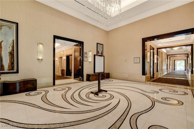 125 East Harmon Avenue 1214, Las Vegas, NV 89109