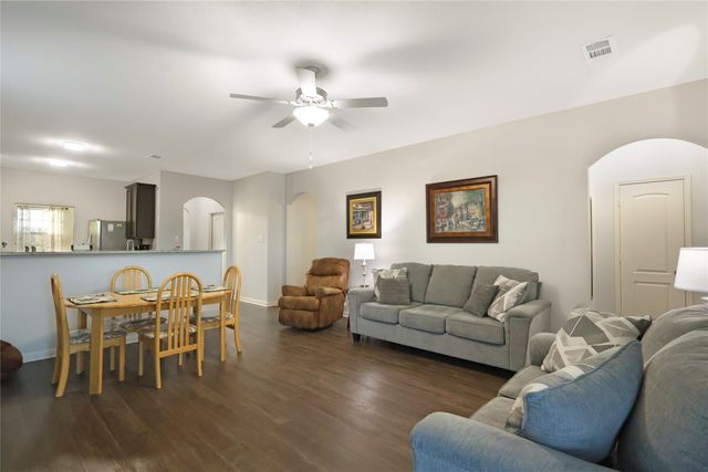 1535 Park Trails Boulevard, Princeton, TX 75407