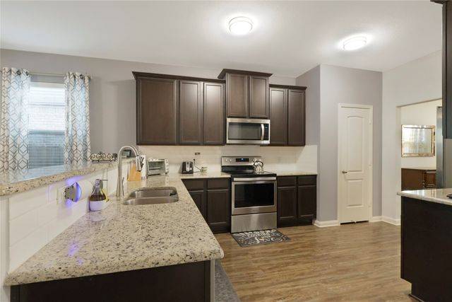 1535 Park Trails Boulevard, Princeton, TX 75407