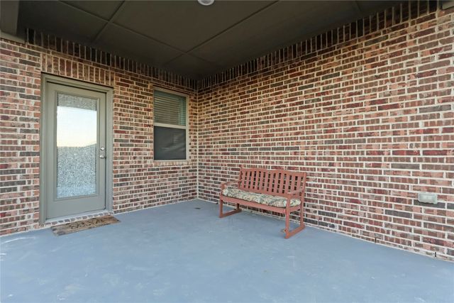 1535 Park Trails Boulevard, Princeton, TX 75407