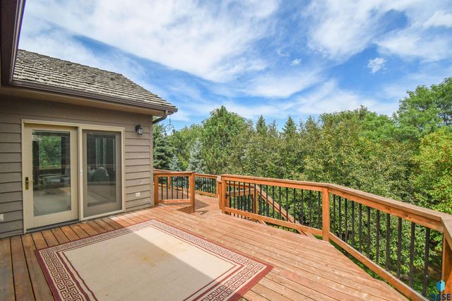 4800 S Caraway Cir Circle, Sioux Falls, SD 57108