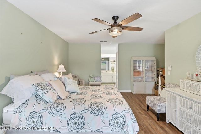 560 E Falconry Court, Hernando, FL 34442
