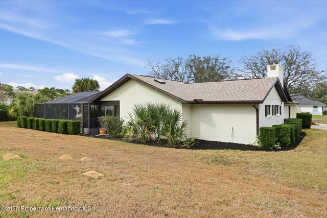 560 E Falconry Court, Hernando, FL 34442