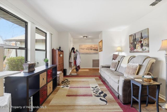 560 E Falconry Court, Hernando, FL 34442