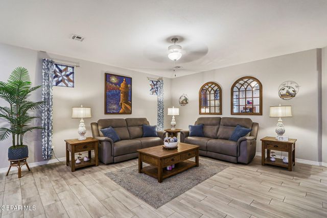 12768 HIDDEN EDGE Drive, Horizon City, TX 79928