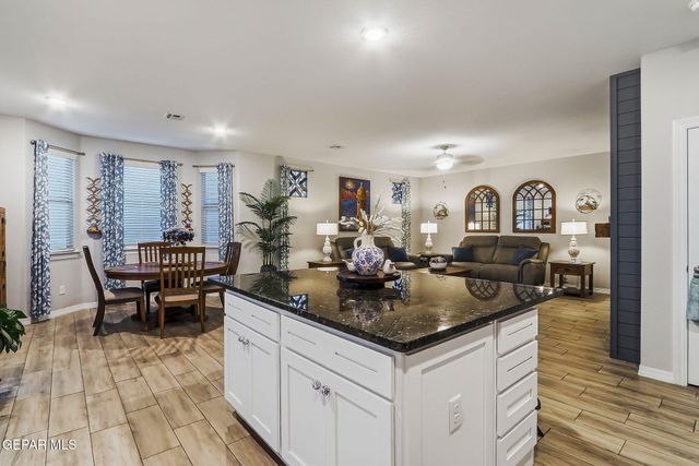 12768 HIDDEN EDGE Drive, Horizon City, TX 79928