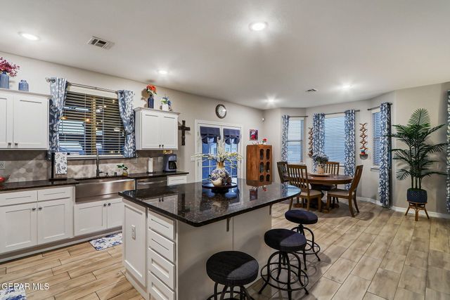 12768 HIDDEN EDGE Drive, Horizon City, TX 79928