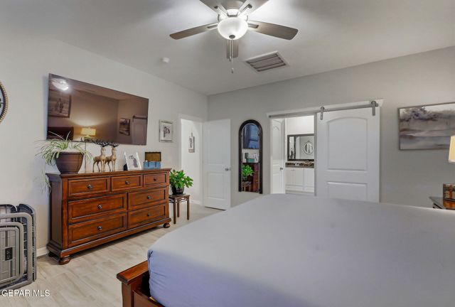 12768 HIDDEN EDGE Drive, Horizon City, TX 79928