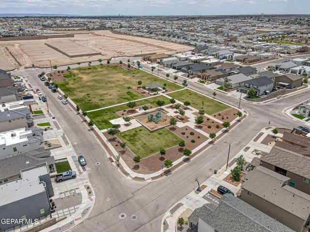 12768 HIDDEN EDGE Drive, Horizon City, TX 79928