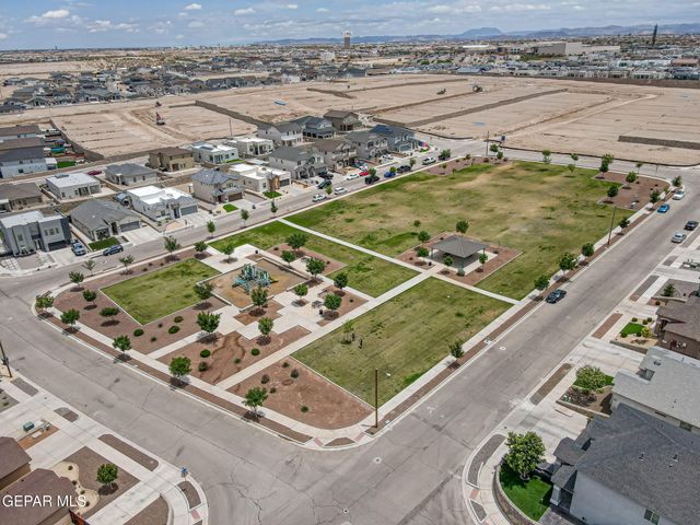 12768 HIDDEN EDGE Drive, Horizon City, TX 79928