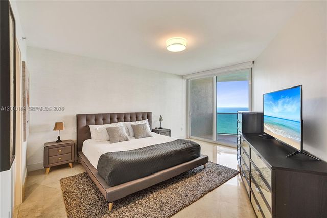 19111 Collins Avenue 2703, Sunny Isles Beach, FL 33160