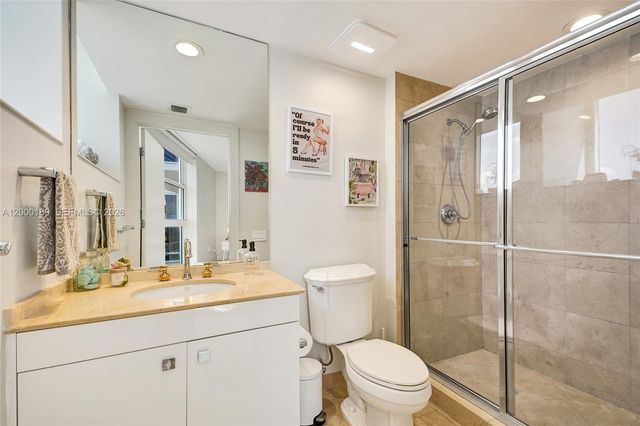 19111 Collins Avenue 2703, Sunny Isles Beach, FL 33160