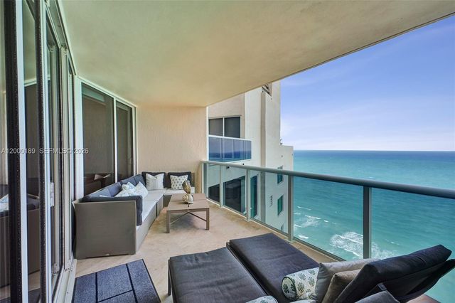 19111 Collins Avenue 2703, Sunny Isles Beach, FL 33160
