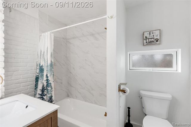 2341 Mcdowell Street, Ferndale, MI 48220