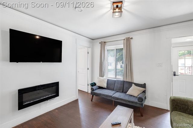 2341 Mcdowell Street, Ferndale, MI 48220